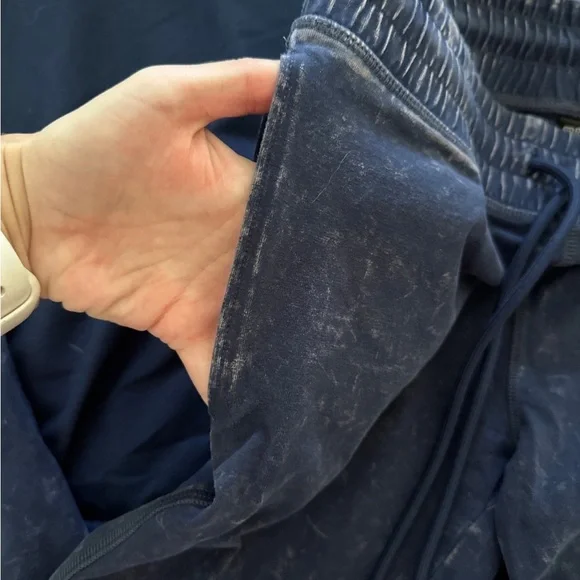 PINK Victoria's Secret Dark Blue Yoga Pants - Picture 4 of 4